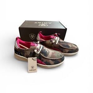 Ariat Camouflage and Pink Casual Footwear Casually Camo NEW